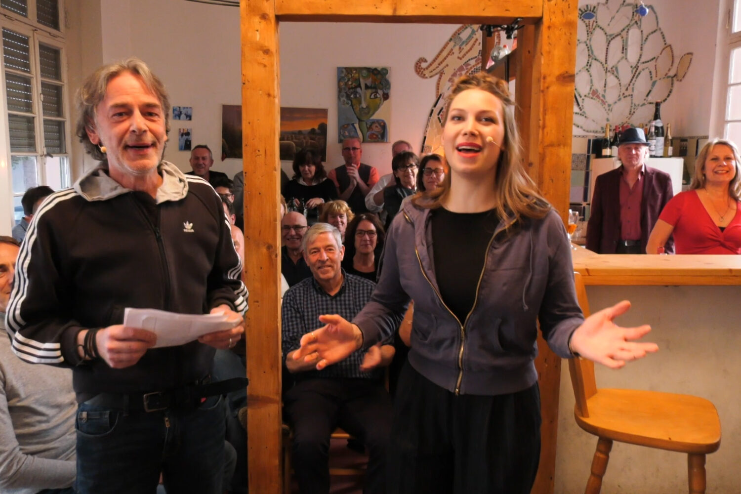Salon-Schmitt-Livestream-Moderation