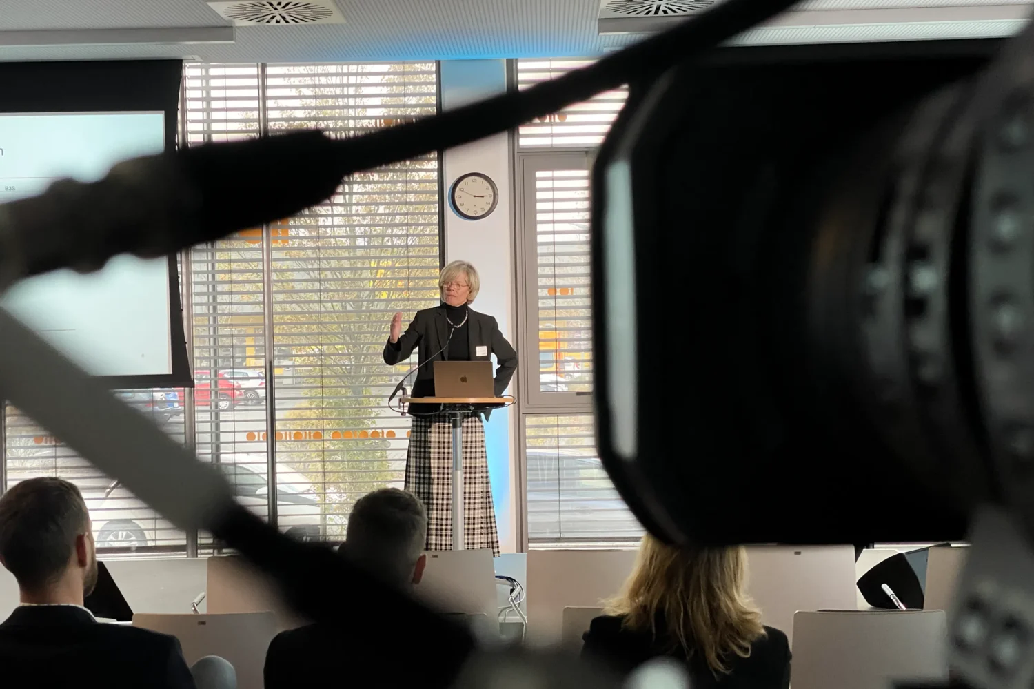 Buehne-Online-Meeting